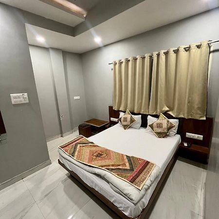 Hotel Shankar Ujjain Εξωτερικό φωτογραφία