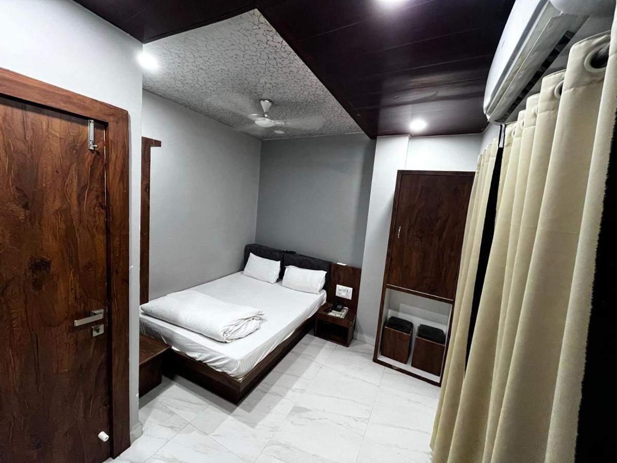 Hotel Shankar Ujjain Εξωτερικό φωτογραφία