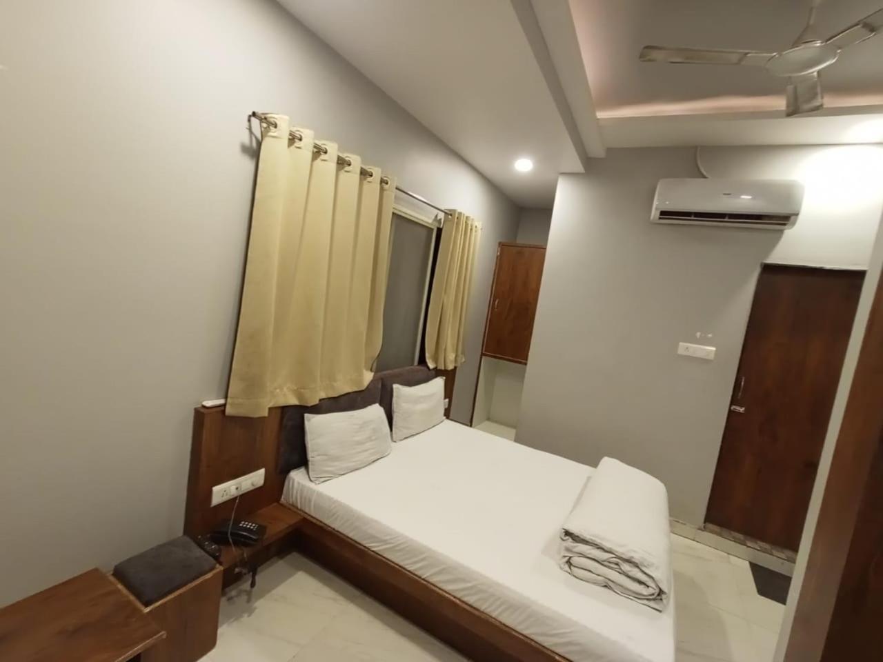 Hotel Shankar Ujjain Εξωτερικό φωτογραφία